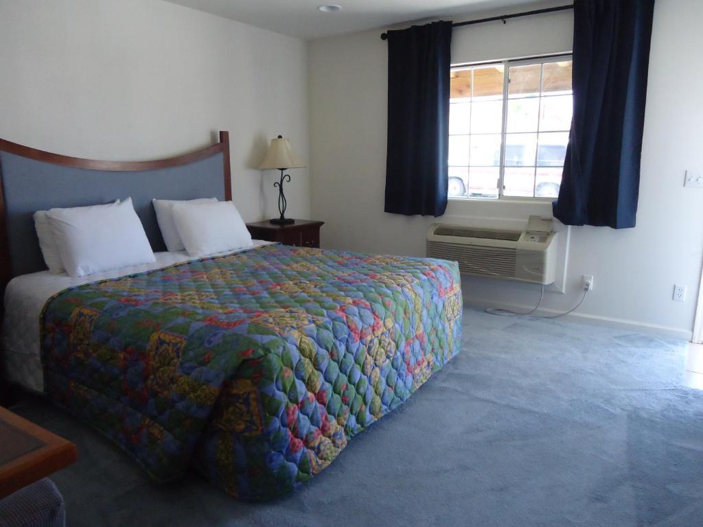 River Valley Inn นีดเดิลส์ ห้อง รูปภาพ