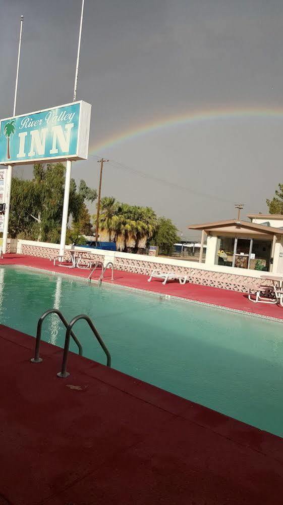 River Valley Inn นีดเดิลส์ ภายนอก รูปภาพ