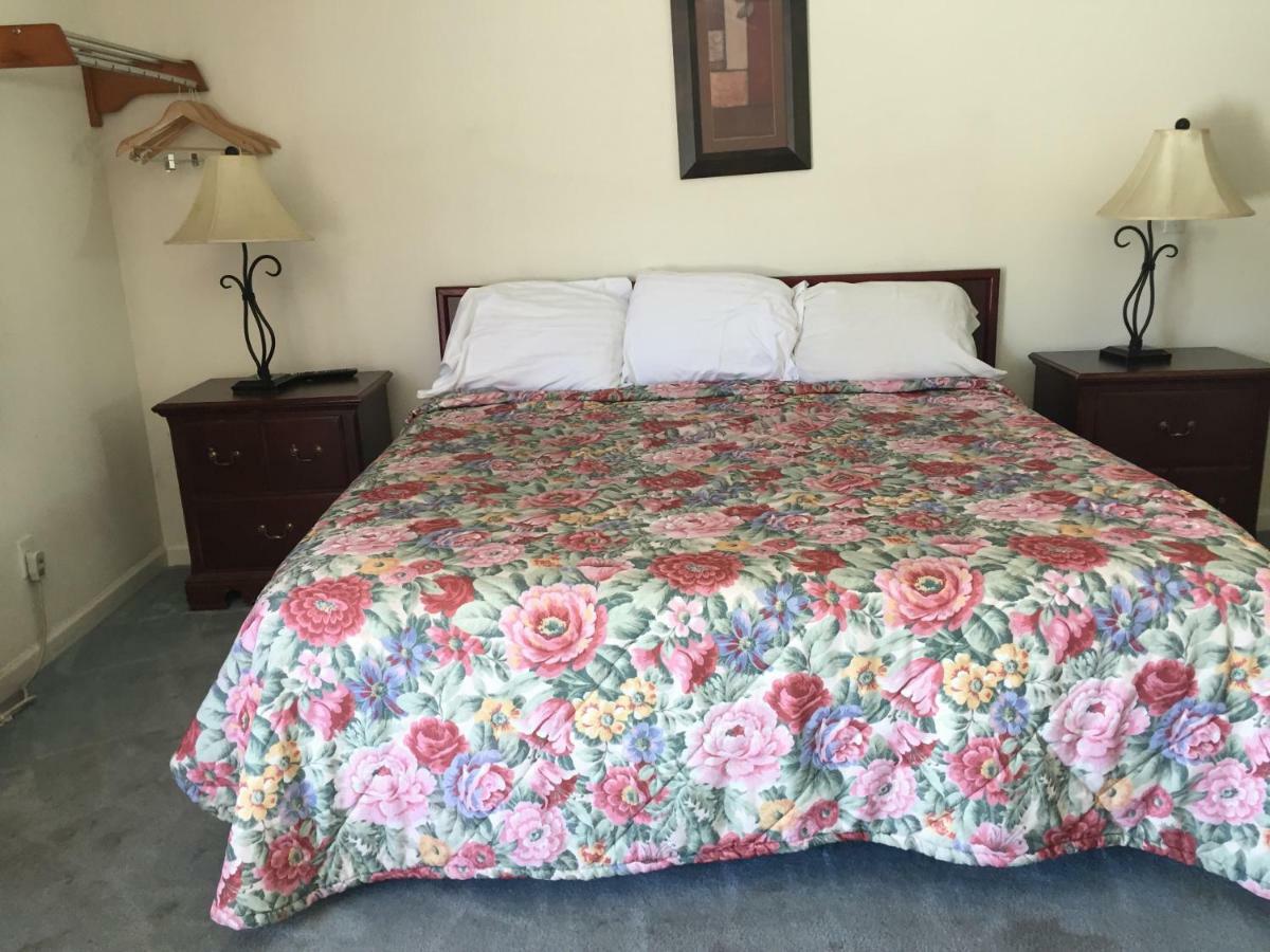 River Valley Inn นีดเดิลส์ ภายนอก รูปภาพ